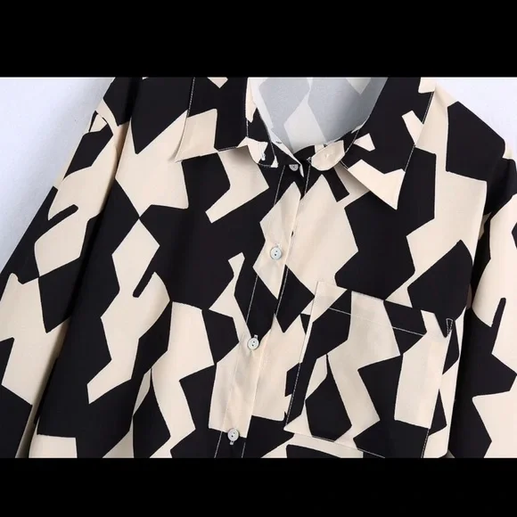 Geometric Print Shirt - Picture 5 of 5
